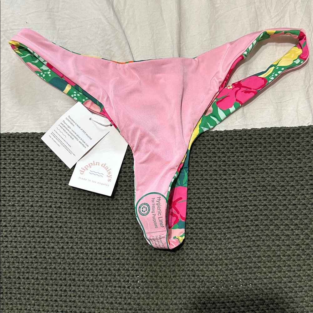NWT Dippin Daisys swim bottom - Picture 3 of 4